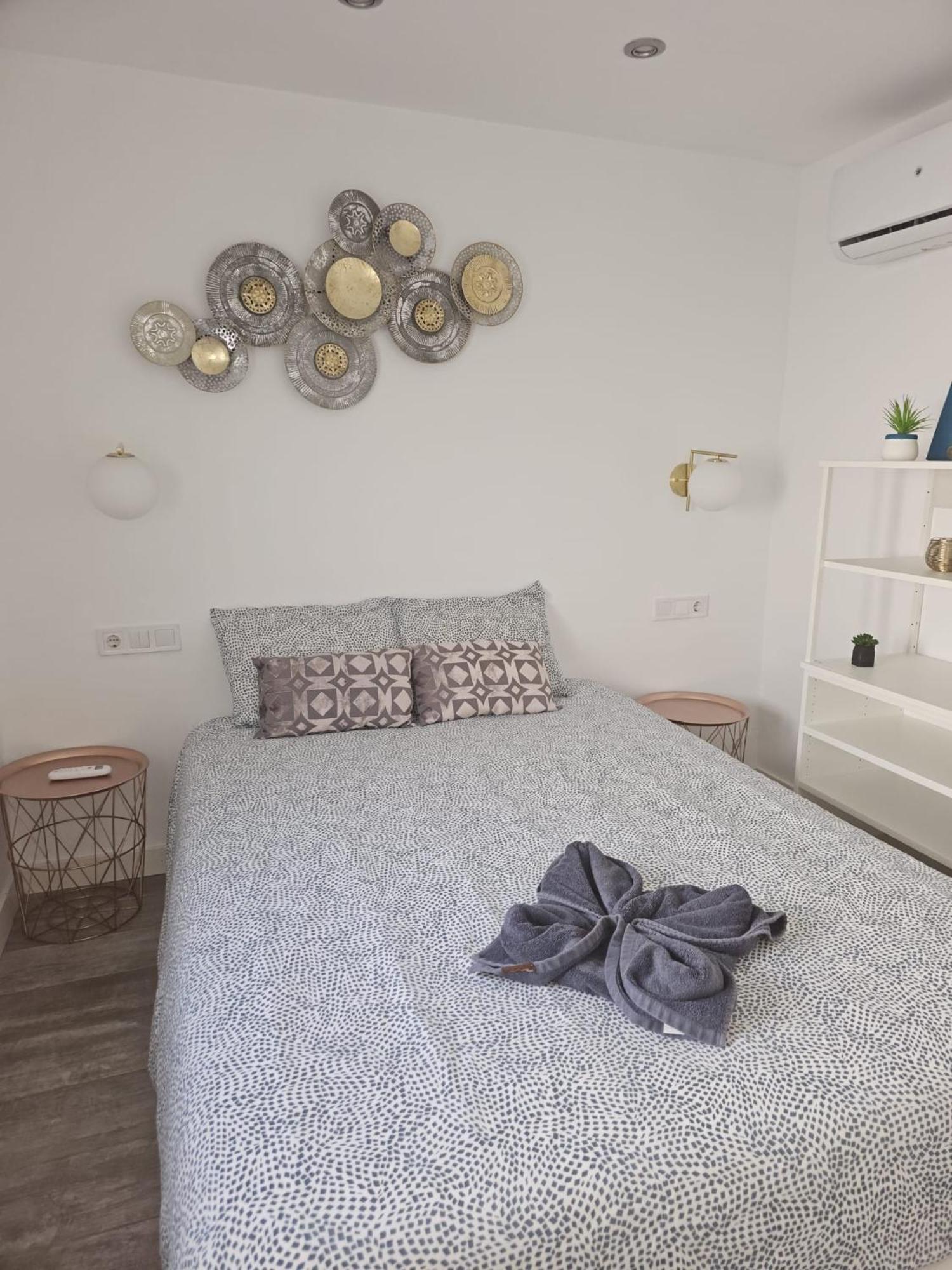 Pueblo Blanco Sea View Apartment By Namaste Elite Torremolinos Exterior foto